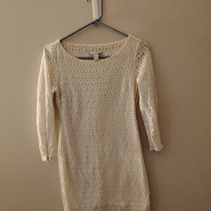 Elegant Cream Lace Dress